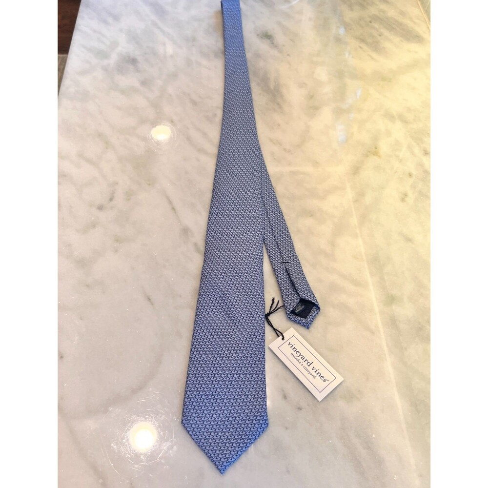VINEYARD VINES CUSTOM COLLECTION TIE BLUE PERIWINKLE WHALE NWT